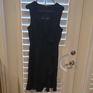 Elegant Black Sleeveless Dress